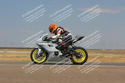 media/Sep-10-2023-Pacific Track Time (Sun) [[44210541ad]]/Group C/1240pm (Wheelie Bump)/